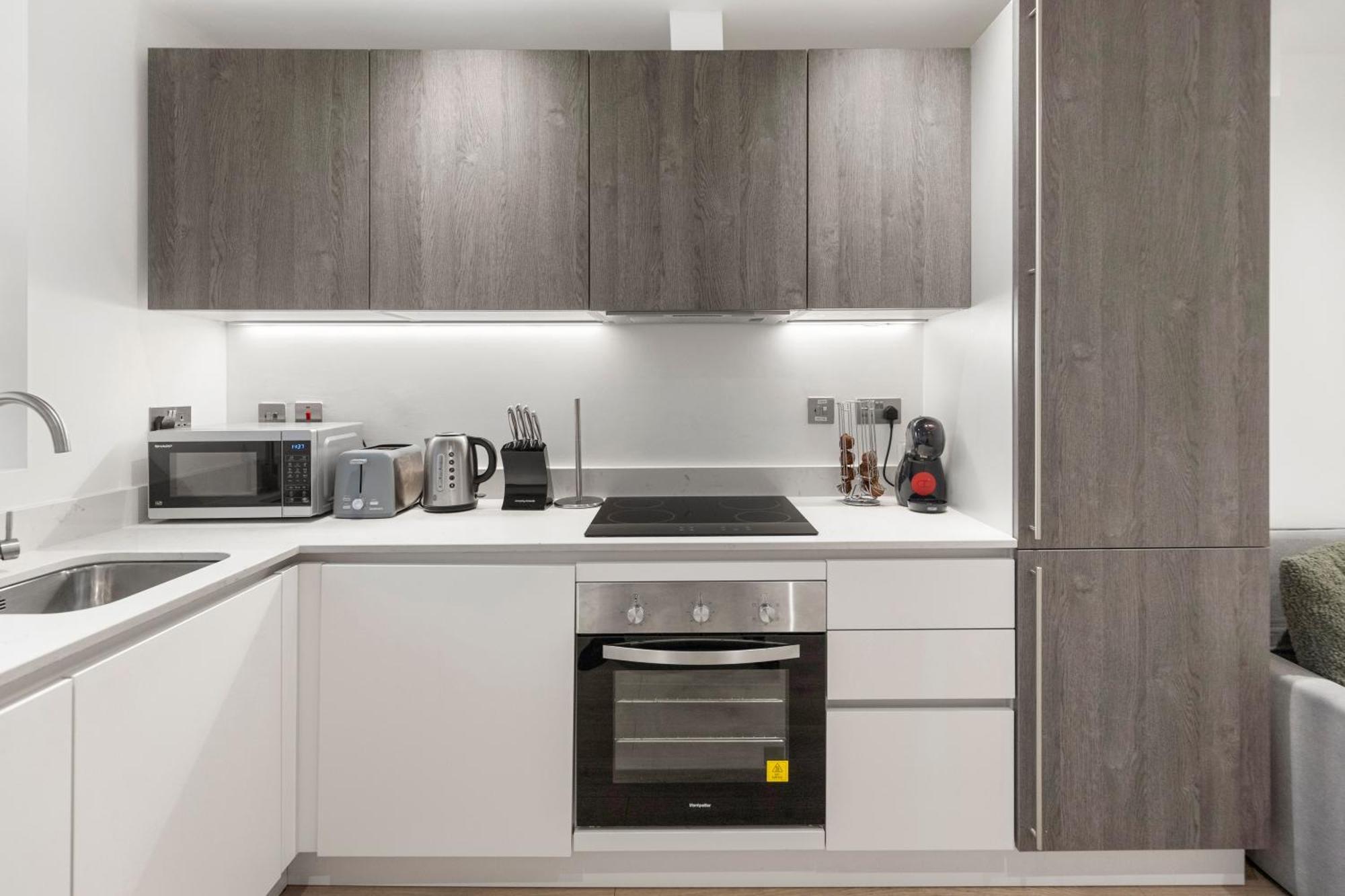Spacious Luxury Apartment King Bed - Central Location Лондон Экстерьер фото